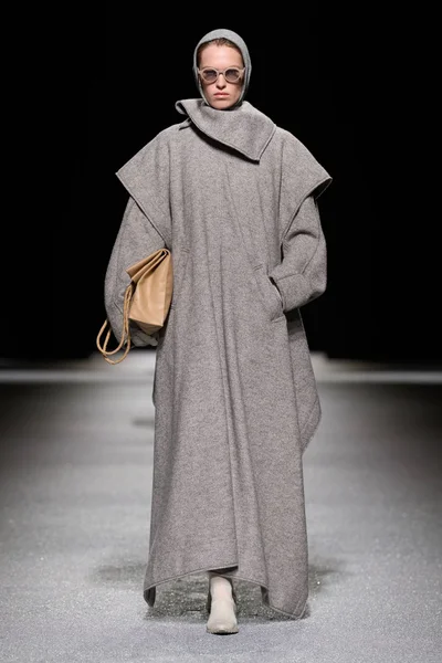 Look 20